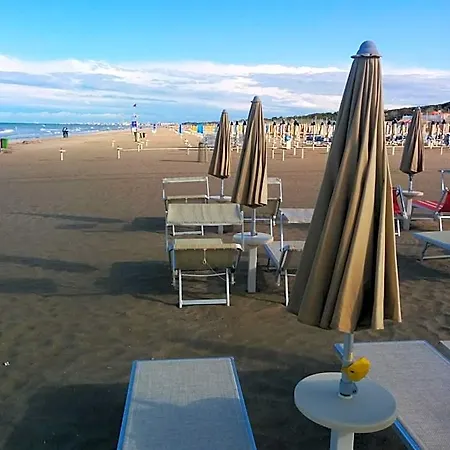 Lanzoni Hotel Pinarella