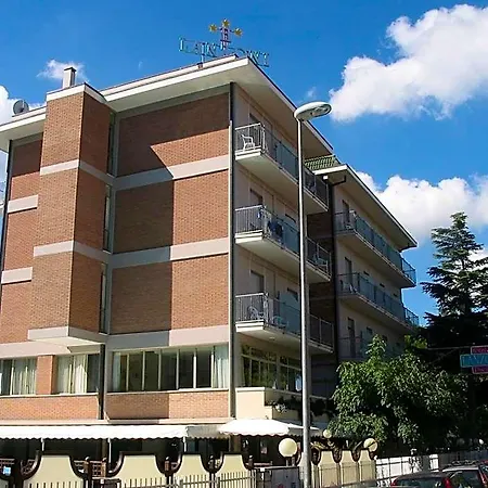 Lanzoni Hotel Pinarella